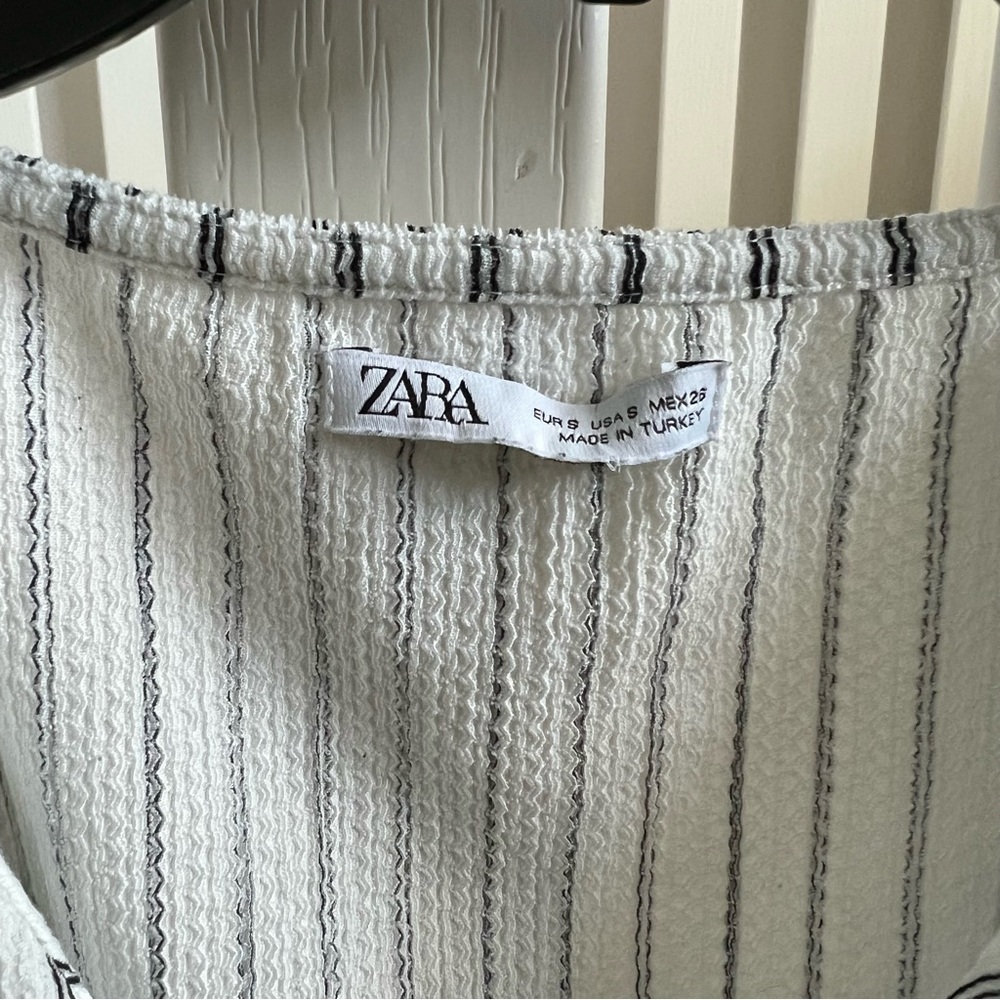 ZARA black and white striped cropped top - Picture 5 of 7